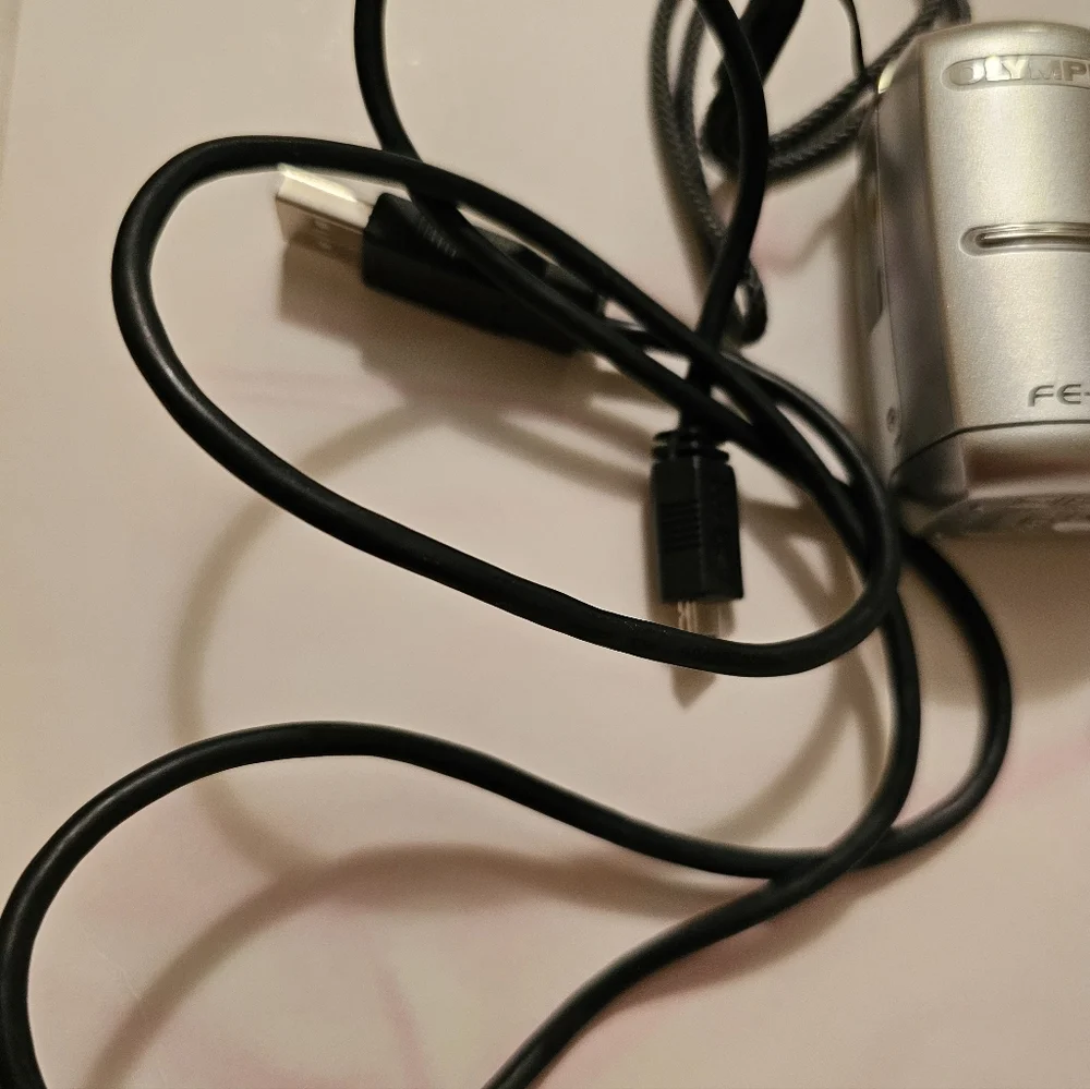 Olympus fe 210